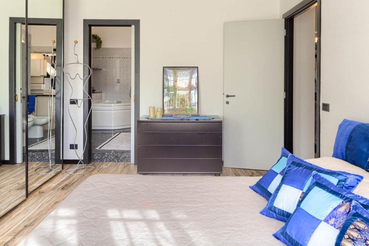 Villa La Rodina Diano Marina Bagian luar foto