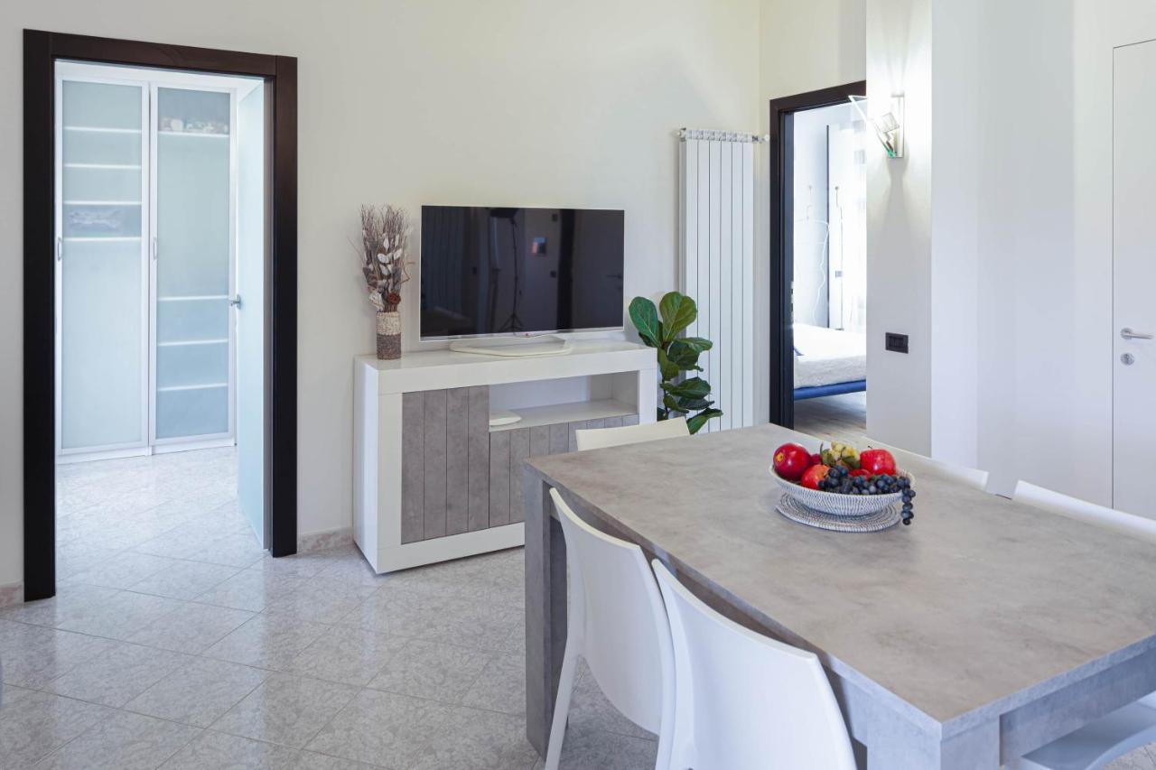 Villa La Rodina Diano Marina Bagian luar foto