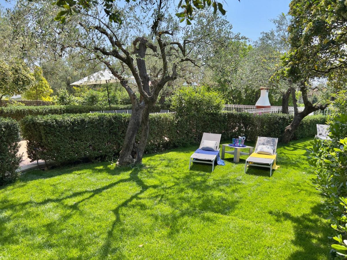 Villa La Rodina Diano Marina Bagian luar foto