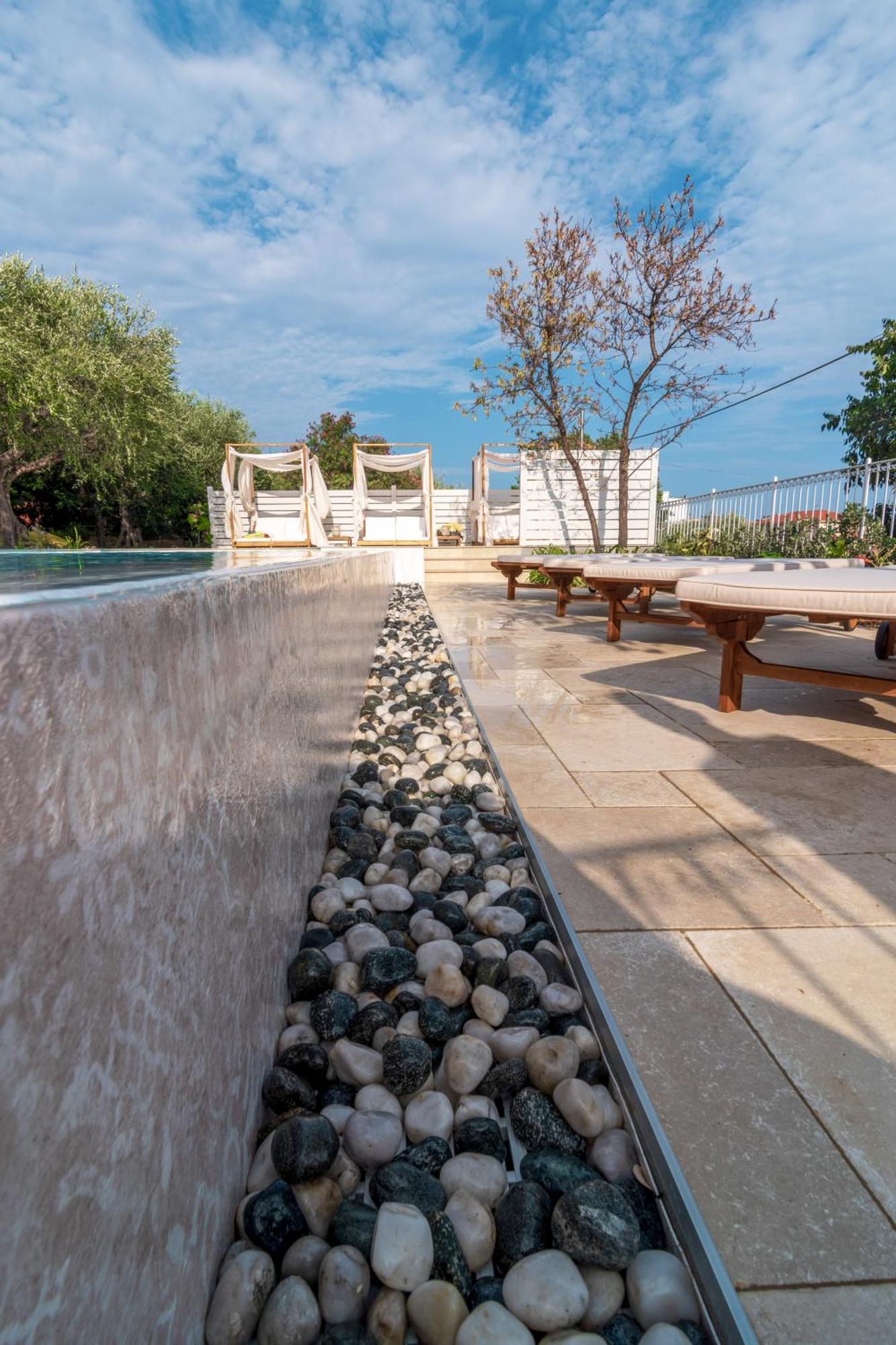 Villa La Rodina Diano Marina Bagian luar foto